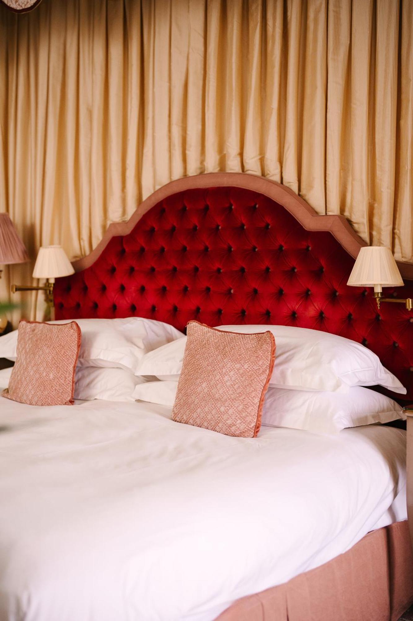 Cliveden House - An Iconic Luxury Hotel Maidenhead Kültér fotó